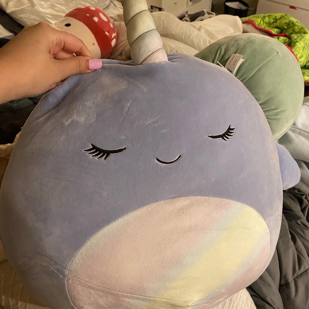 Naomi 12” squish